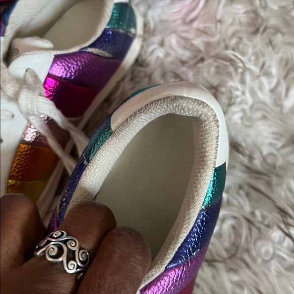 Kurt Geiger London kids size 1 sneakers - Picture 6 of 8